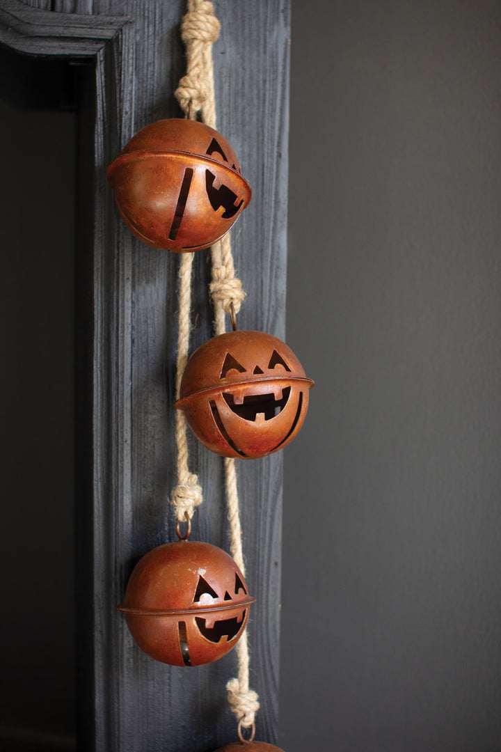 Halloween Jack-O-Lantern Bell Cluster (Set of 4)