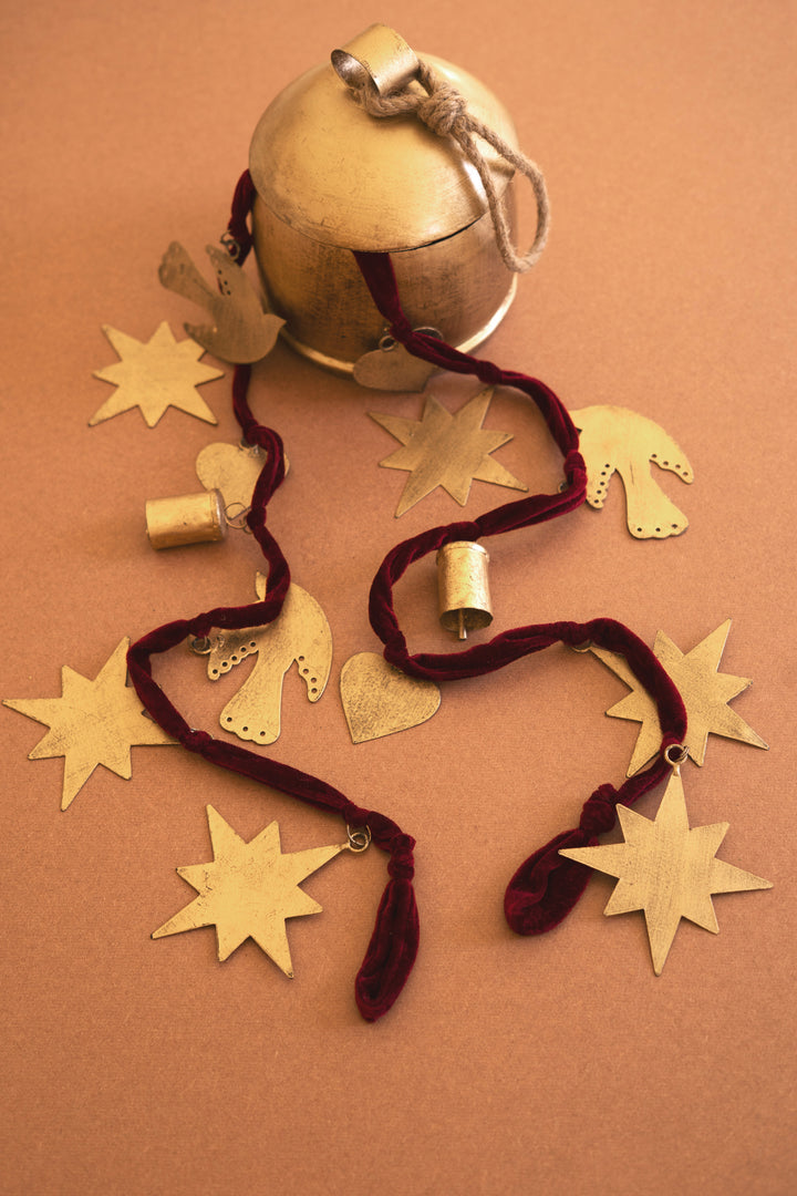Christmas Charm Garland with Maroon Velvet Ribbon (Set of 4)