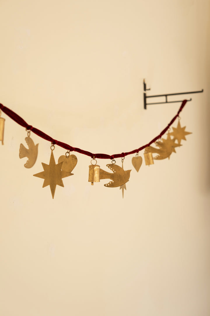Christmas Charm Garland with Maroon Velvet Ribbon (Set of 4)