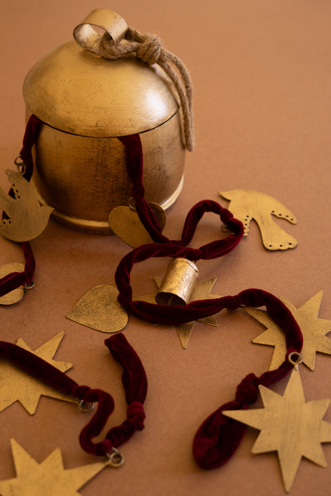 Christmas Charm Garland with Maroon Velvet Ribbon (Set of 4)