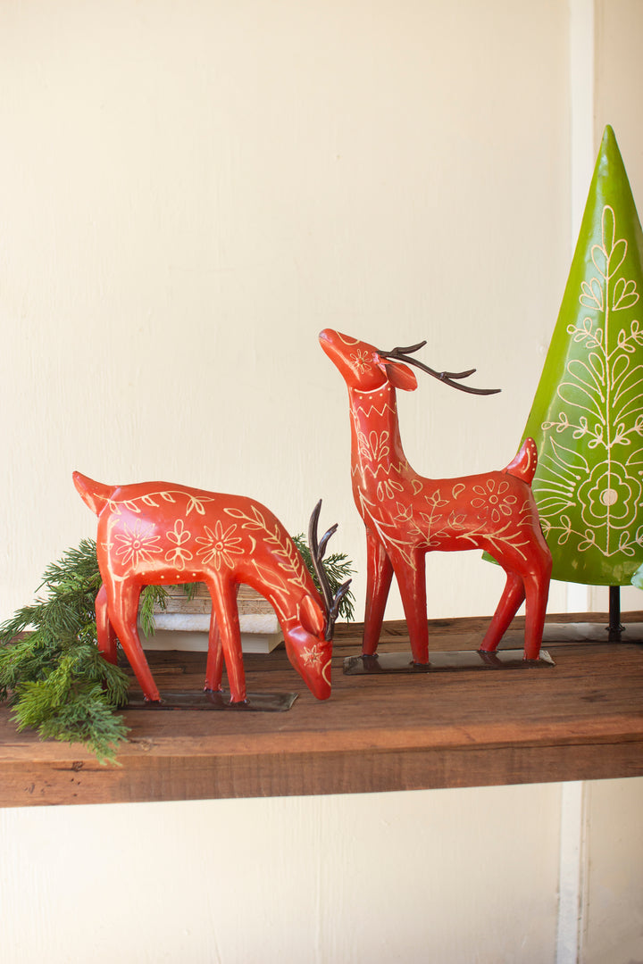 Set of 2 Painted Recycled Metal Folk Reindeer