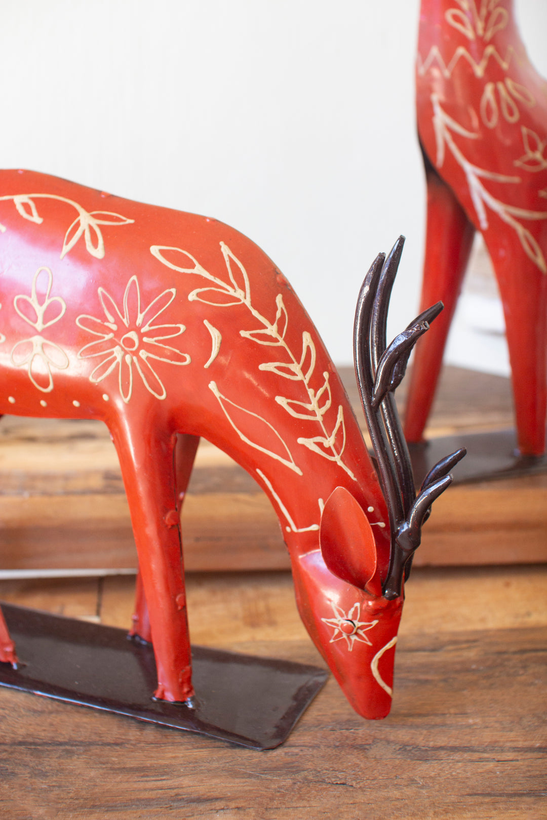 Set of 2 Painted Recycled Metal Folk Reindeer