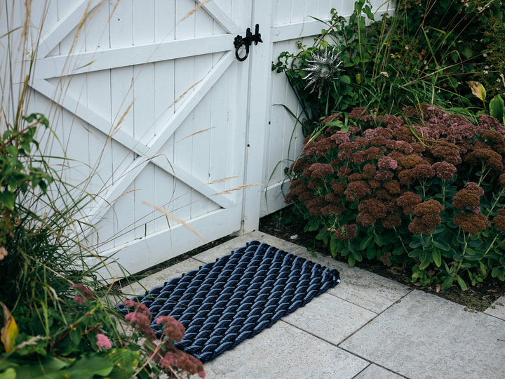 The Rope Co. Handwoven Doormat (Navy + Glacier Bay)