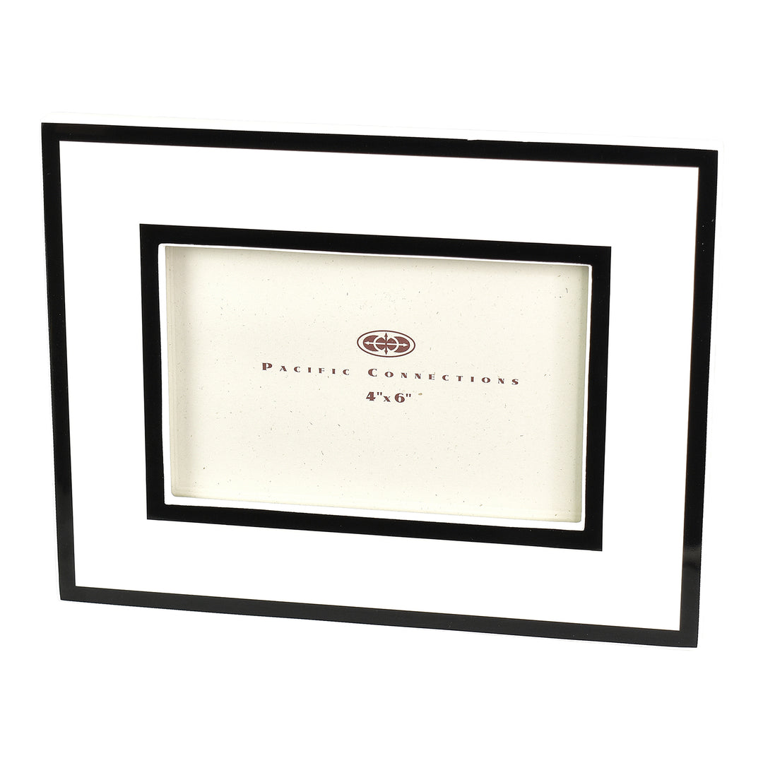 Lacquer Picture Frame (White with Black Trim)