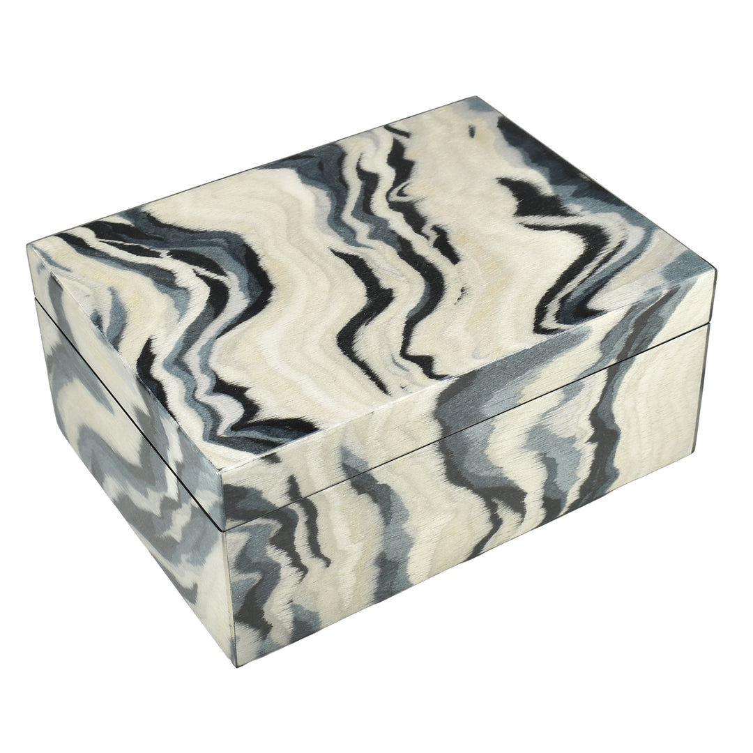 Lacquer Hinged 8" Medium Box (Landscape with Black Trimi)