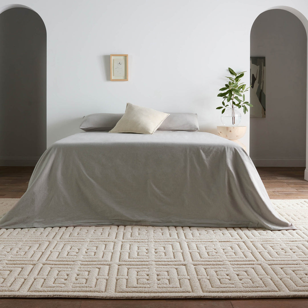 Jaipur Living Marvelle Geometric Cream Area Rug (PETROS - PTR01)