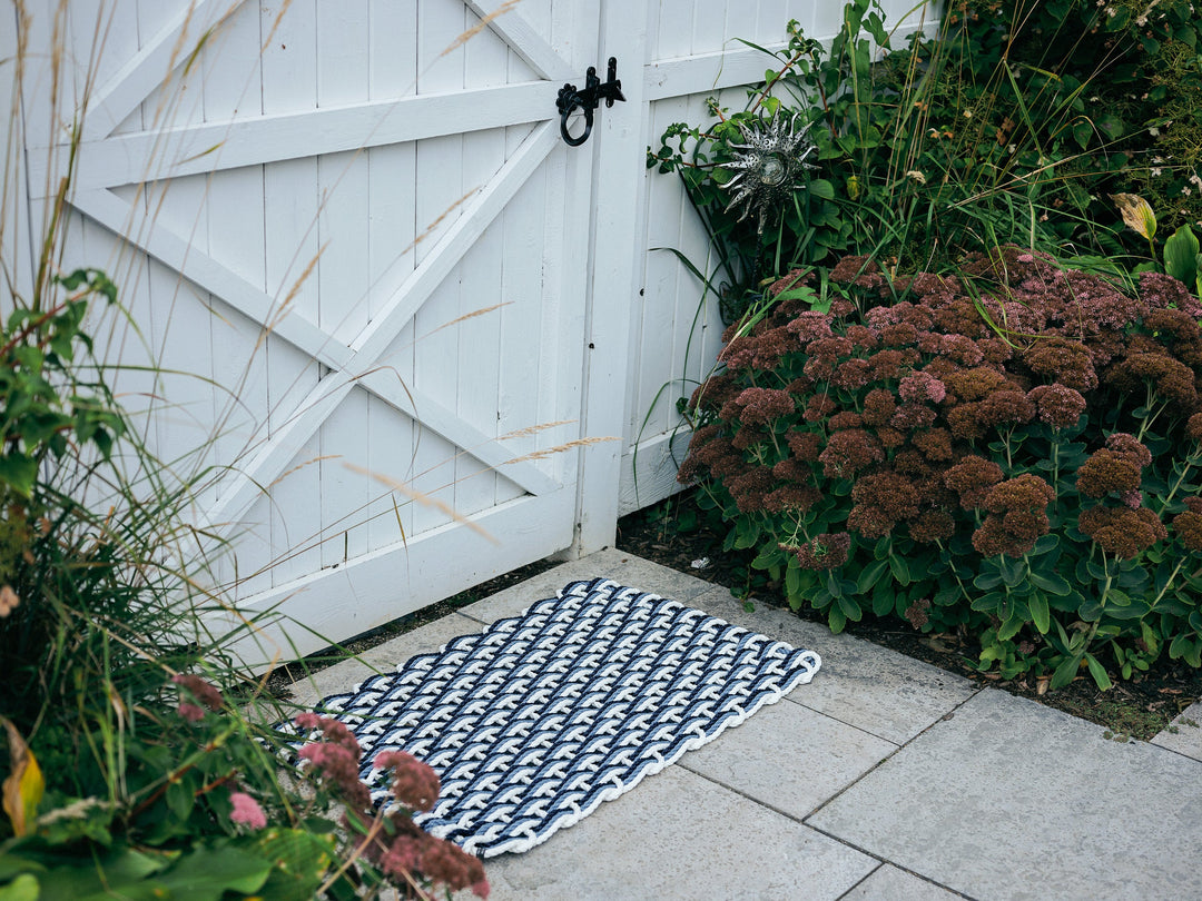 The Rope Co. Collection Handwoven Doormat (Pearl + Glacier Bay + Navy)