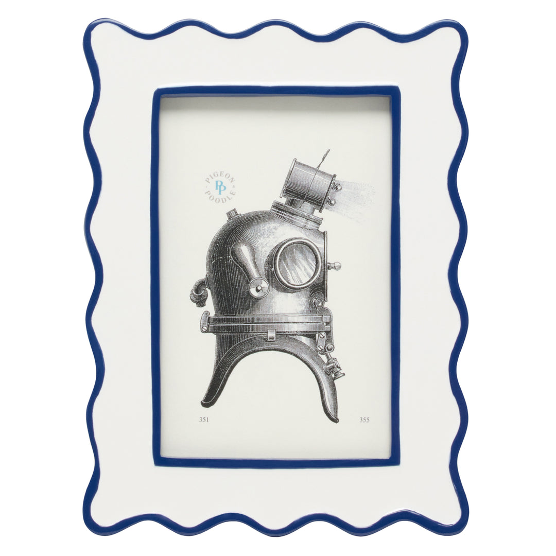 Keira Enamel Picture Frame (White/Navy)