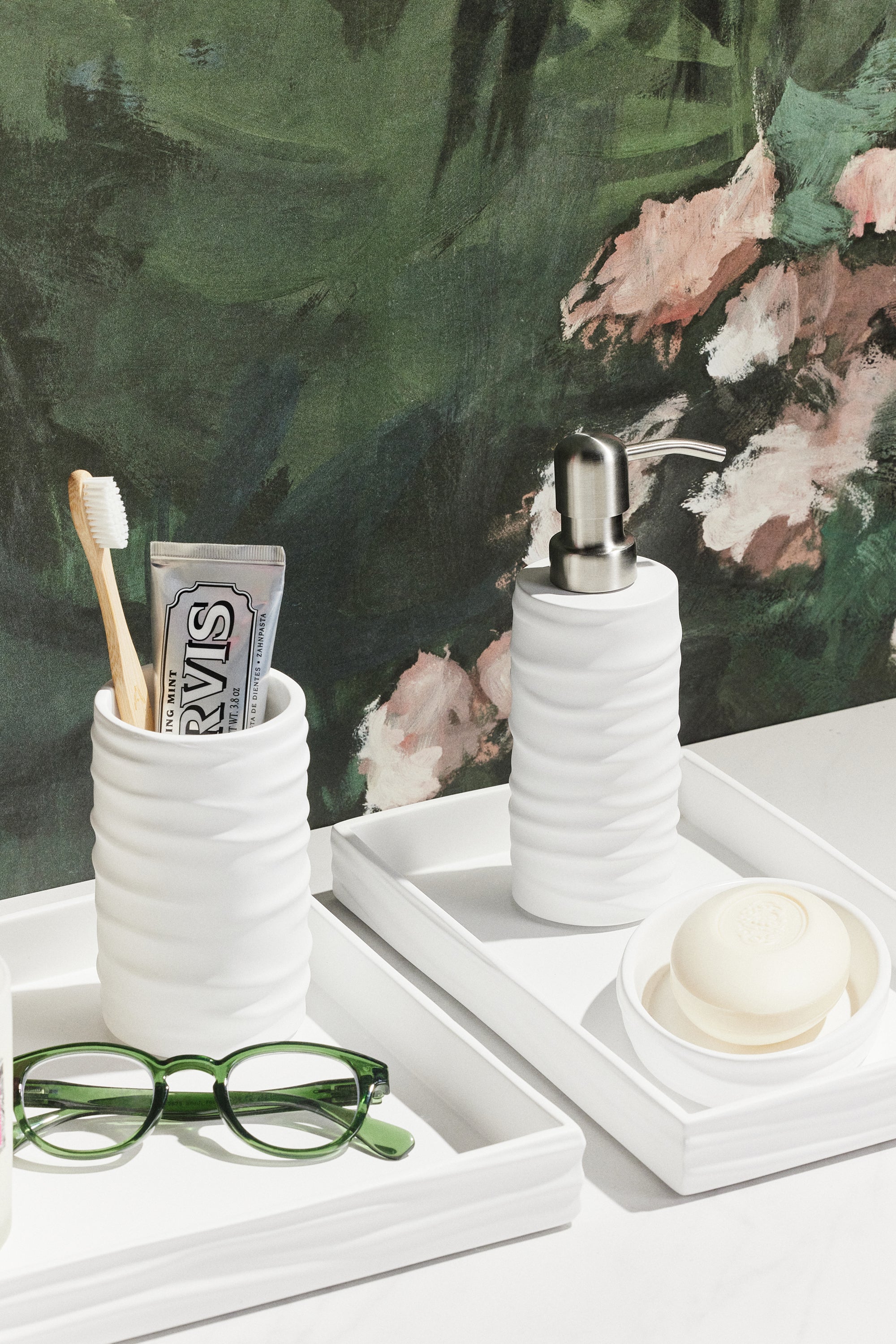 Pigeon & Poodle Solin Lacquer Resin Bathroom Accessories - Thumbnail 2