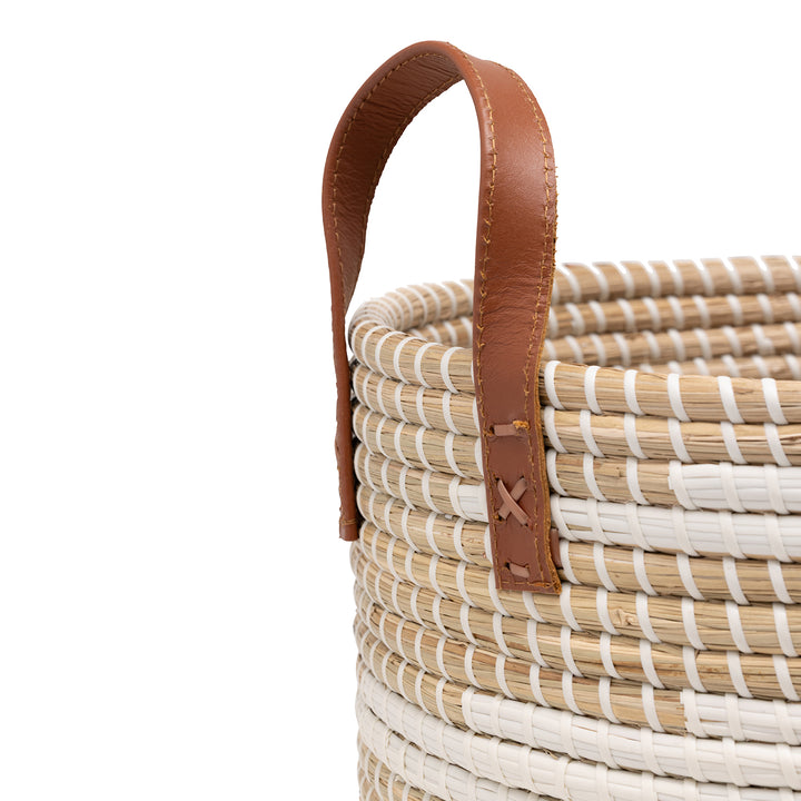 Olinda Natural Seagrass Nesting Baskets Set/2 (White/Natural)