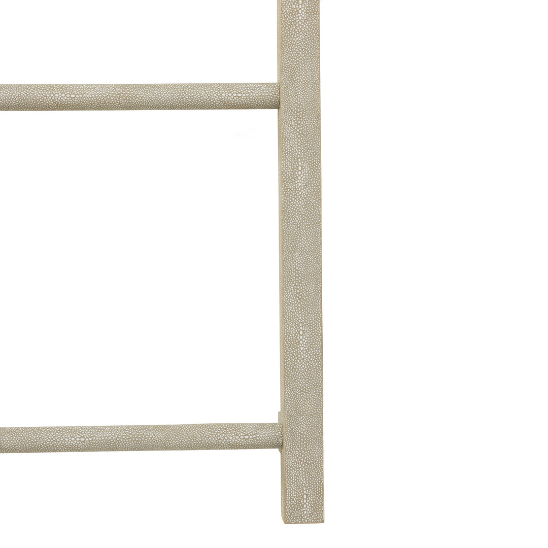 Ramsey Faux Shagreen Wall Hanging Towel Rack 18"x36" (Sand)