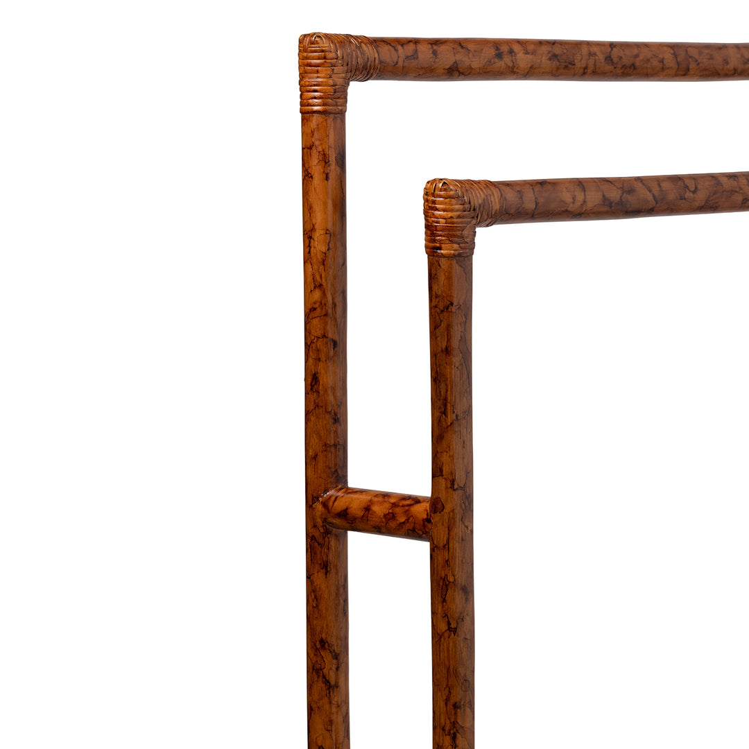 Winthrop Red Tortoise Rattan Freestanding Towel Rack 32"x36"