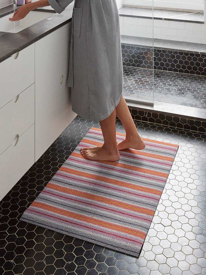 Chilewich Ribbon Stripe Shag Floor Mat (Bon Bon)