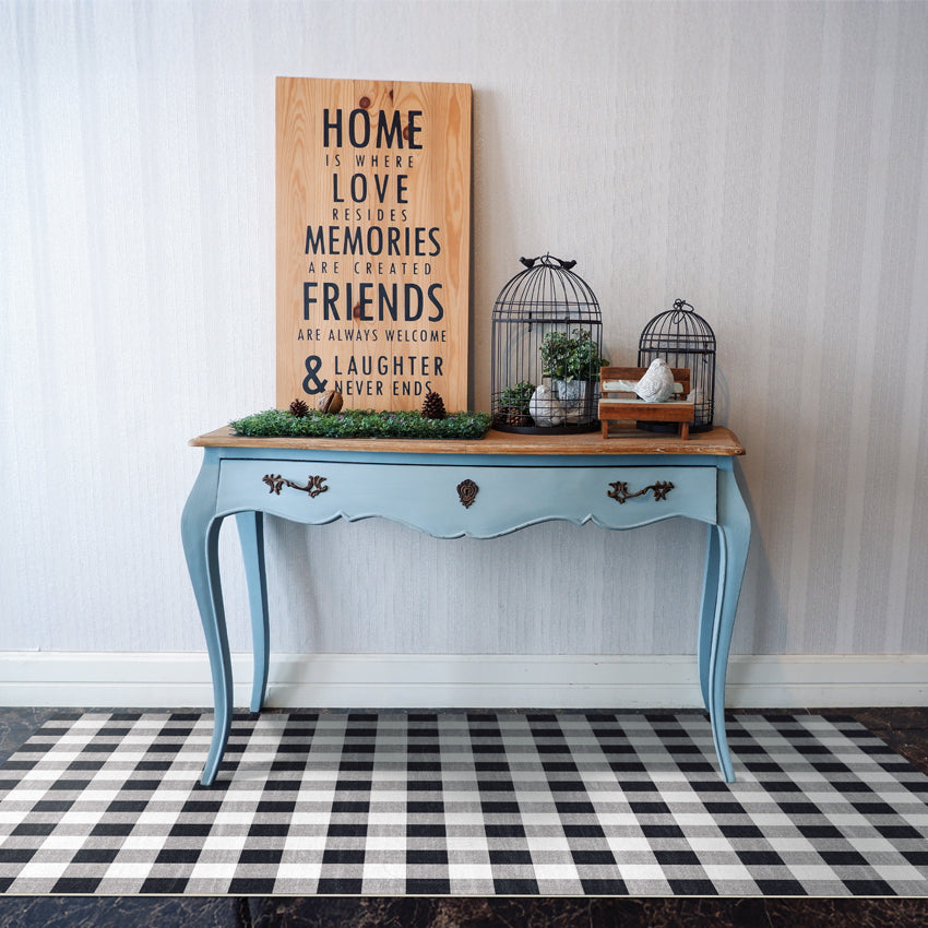 Adama Vinyl Floor Rug (Gingham Check Black)