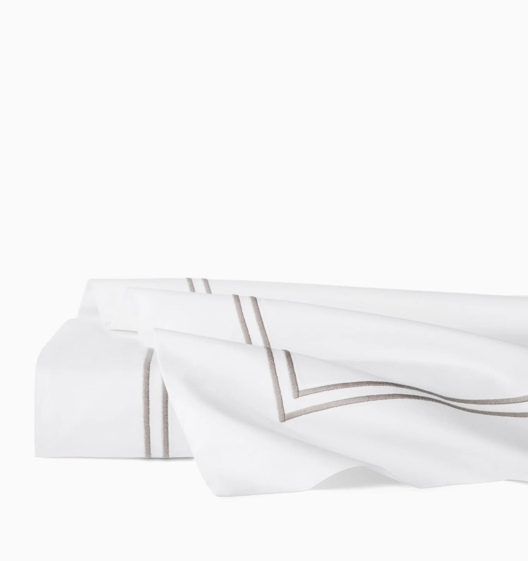 Sferra Grande Hotel King Flat Sheet (WHITE/GREY)