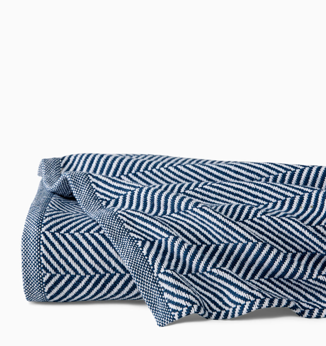 Sferra Camilo Herringbone-Weave Cotton King Blanket (Navy)