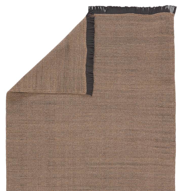 Jaipur Living Savvy Indoor/ Outdoor Solid Tan/ Black Area Rug (SONDER - SOD01)