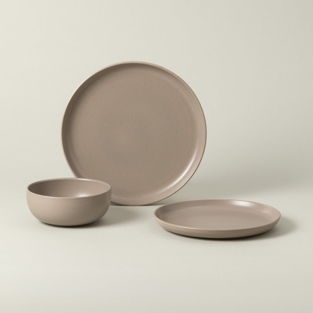 Casafina Pacifica Fine Stoneware Dinnerware (Chestnut)