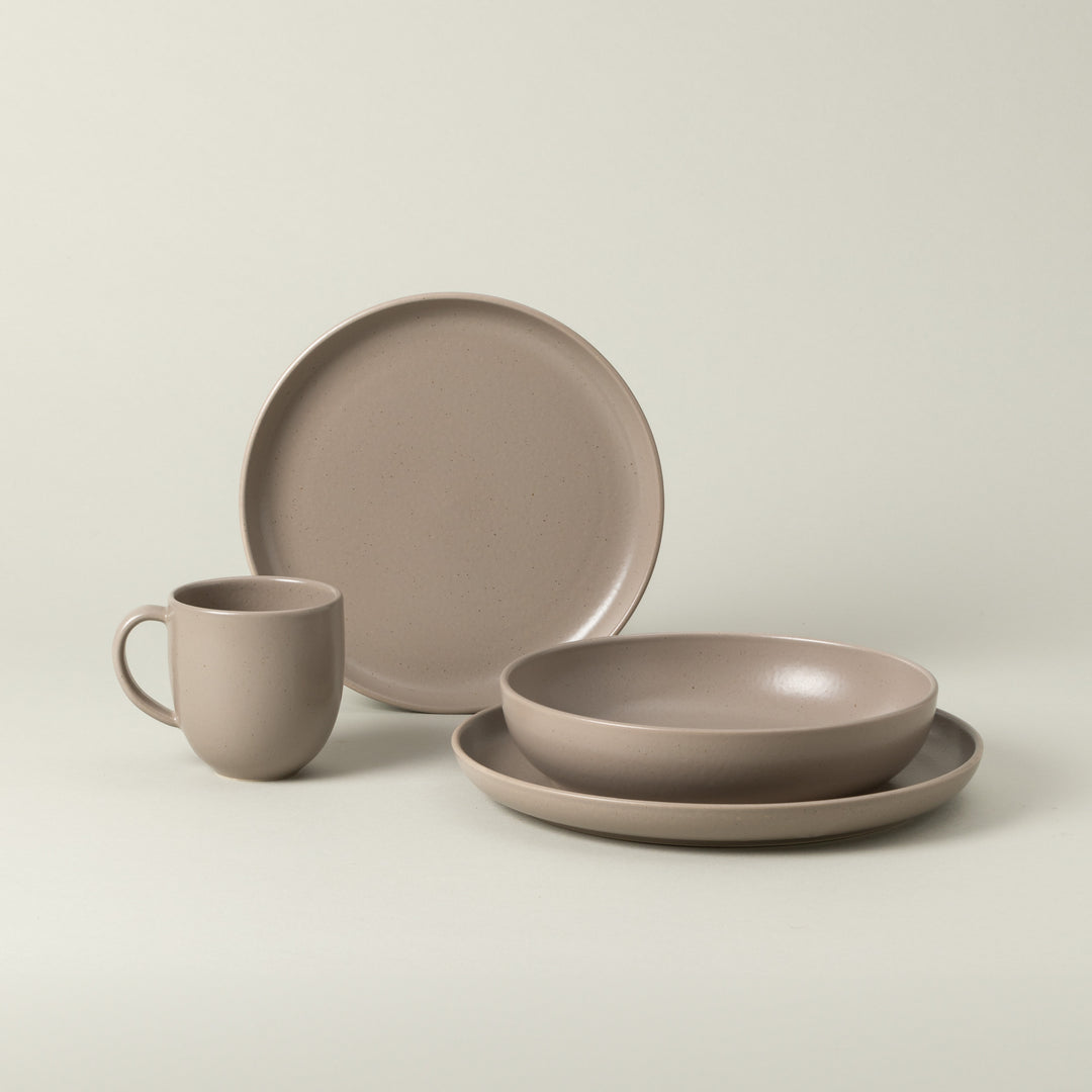 Casafina Pacifica Fine Stoneware Dinnerware (Chestnut)