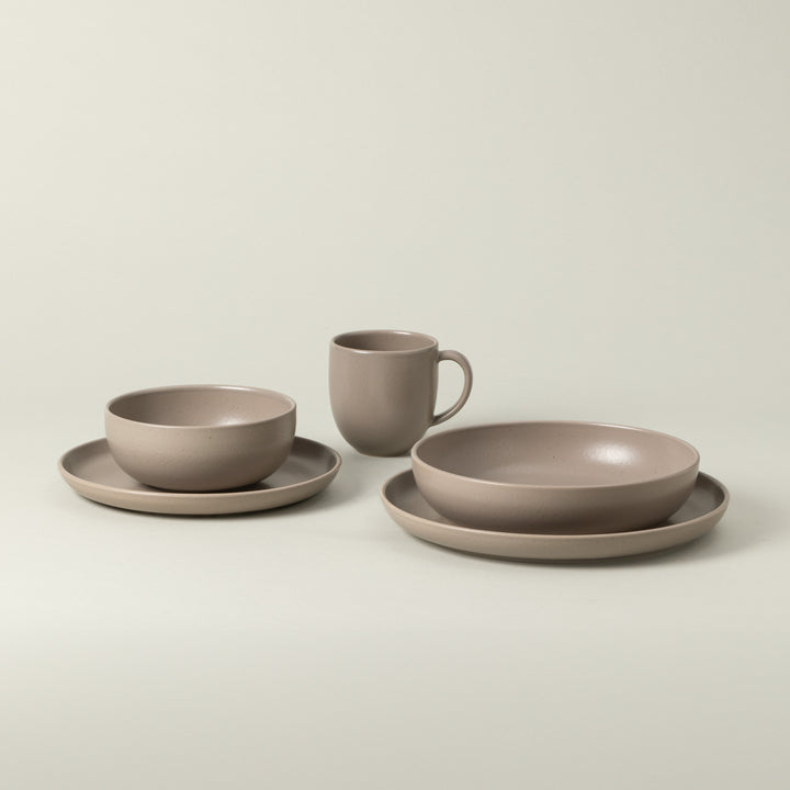 Casafina Pacifica Fine Stoneware Dinnerware (Chestnut)