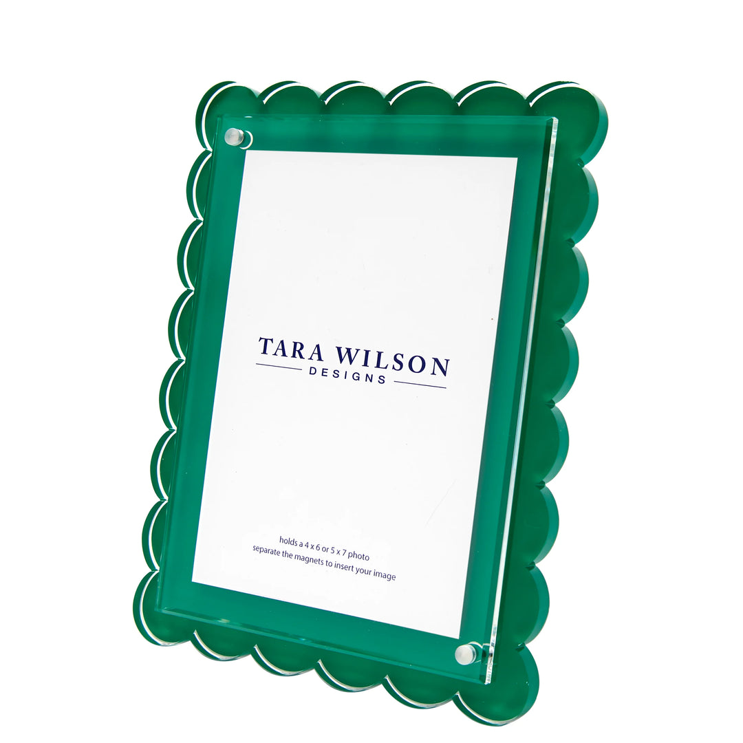 Scallop Green Lucite Picture Frame (5x7)
