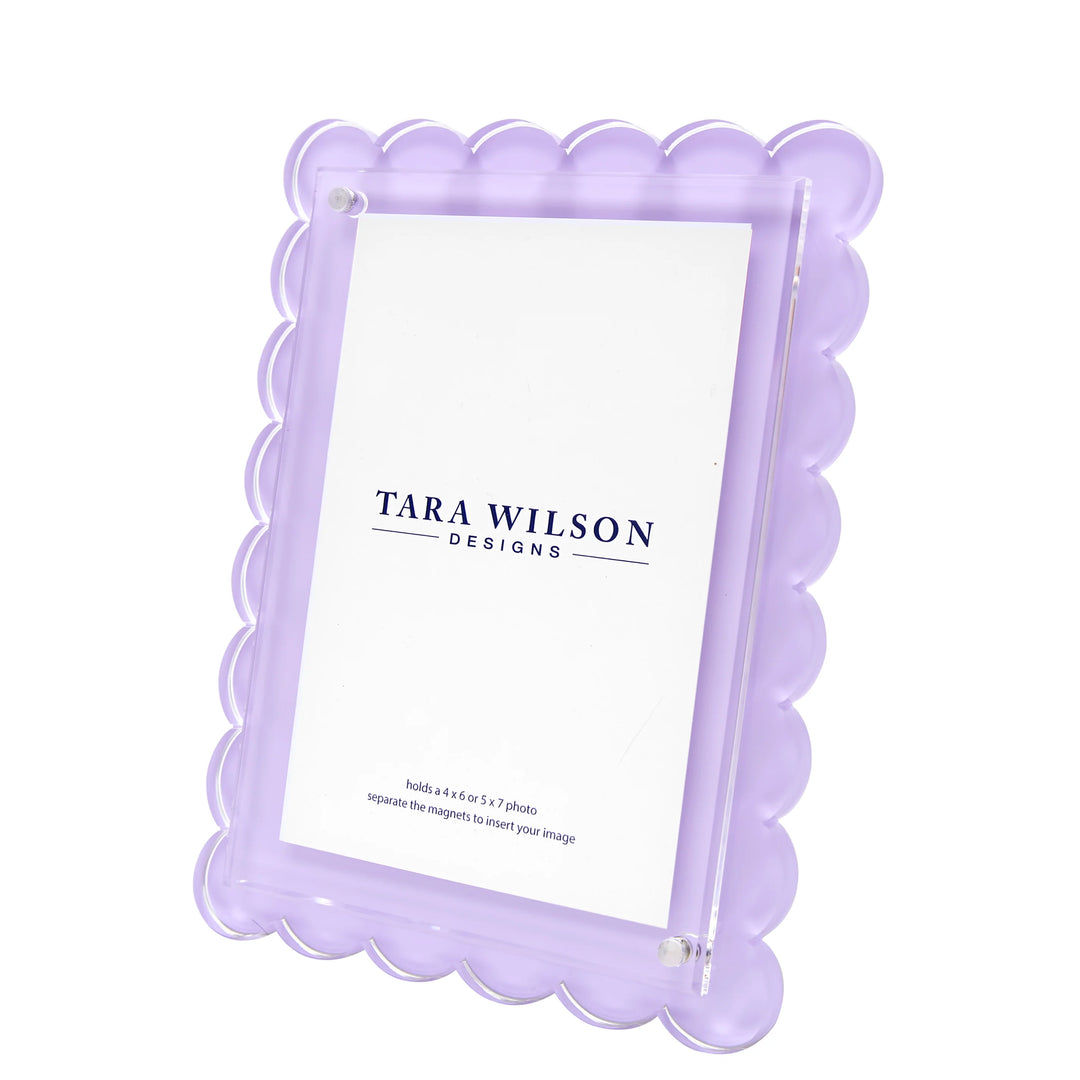Scallop Lavender Lucite Picture Frame (5x7)