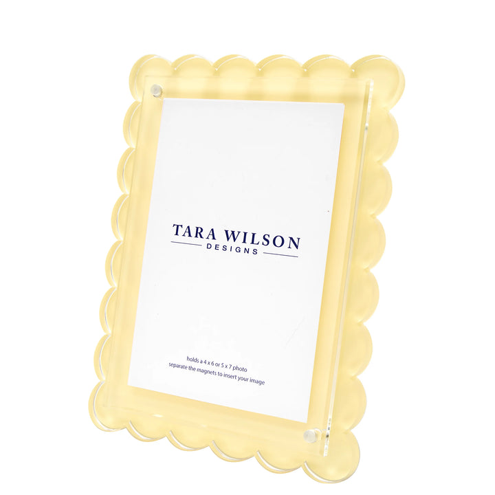 Scallop Pastel Yellow Lucite Picture Frame (5x7)