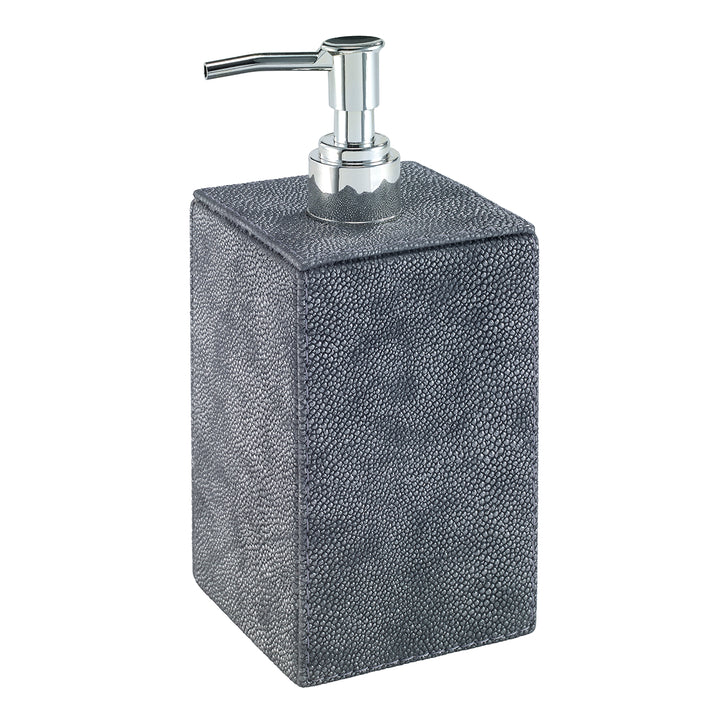 Stingray Vinyl Bathroom Accessories (Gray)