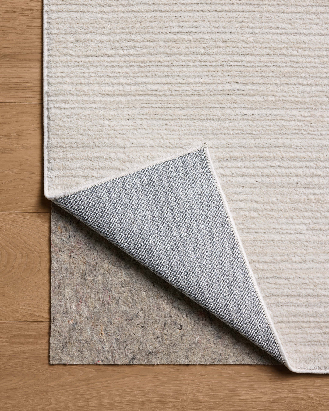 Loloi Townes Beige / Ivory Area Rug (TOW-01)