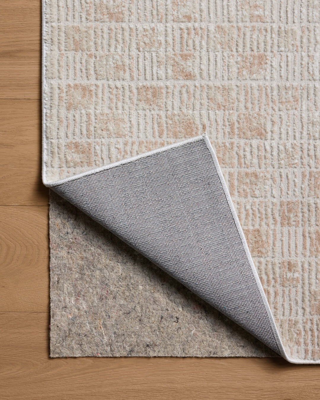 Loloi Townes Beige / Clay Area Rug (TOW-06)