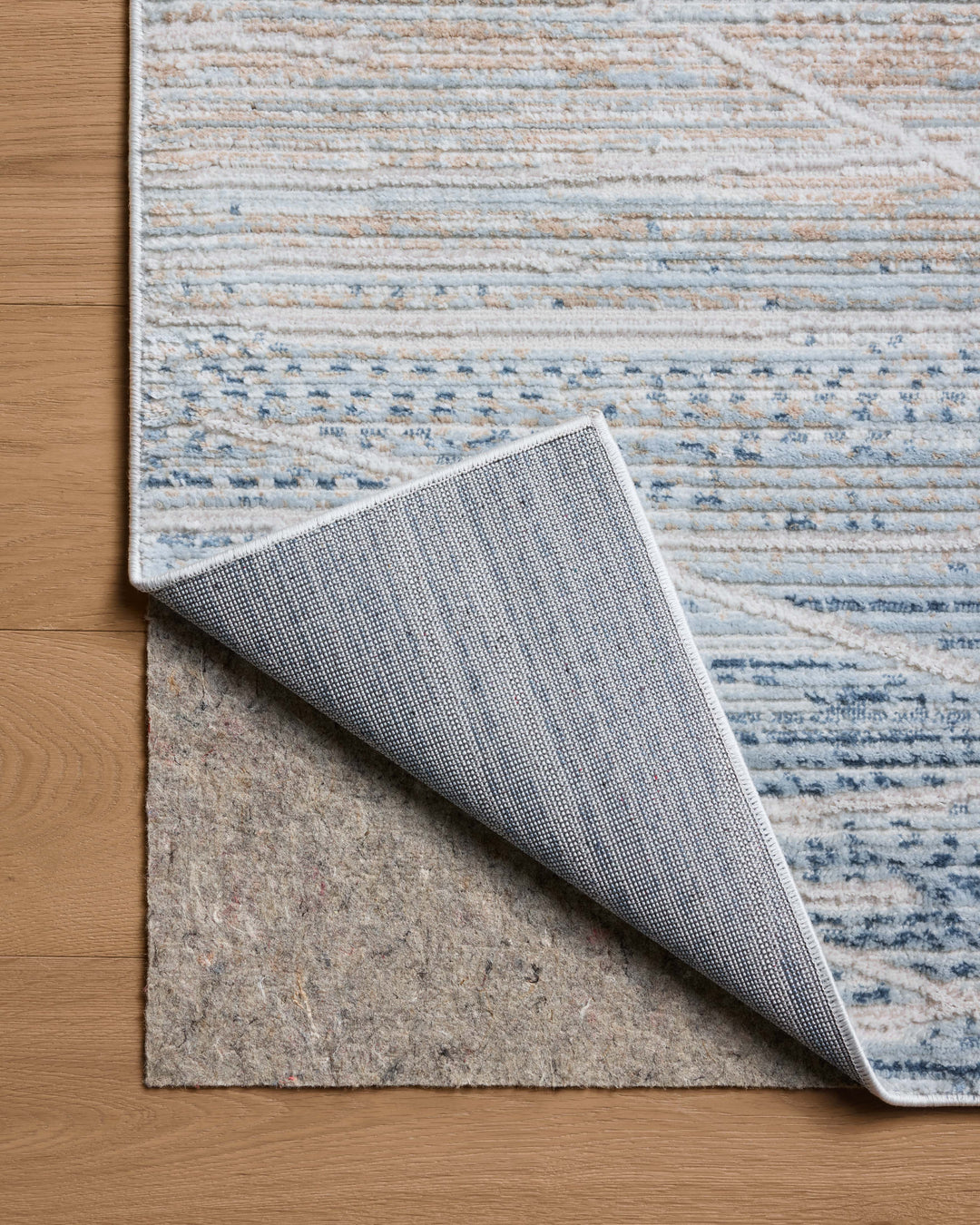 Loloi Townes Natural / Sky Area Rug (TOW-07)