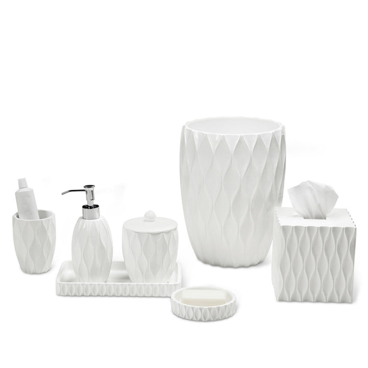 Roselli Trading Wave Solid White Resin Bathroom Accessories