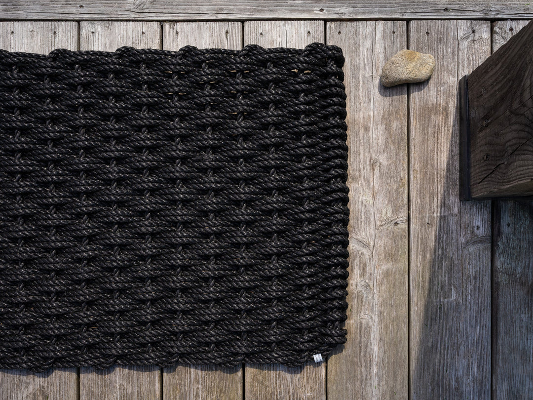 The Rope Co. Handwoven Doormat (Charcoal)