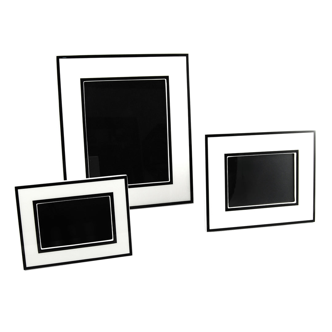 Lacquer Picture Frame (White with Black Trim)