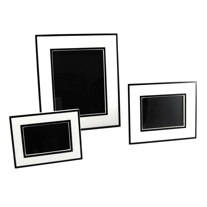 Lacquer Picture Frame (White with Black Trim)