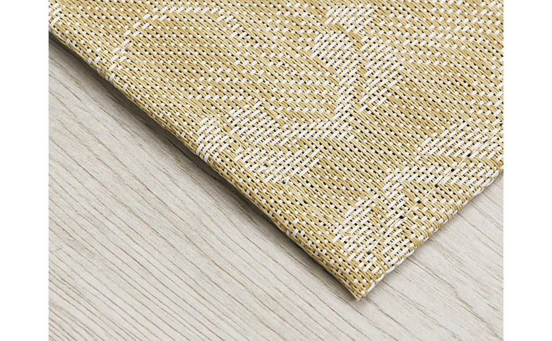 Martha Stewart x Chilewich Damask Woven Floormat Rug (Wheat)