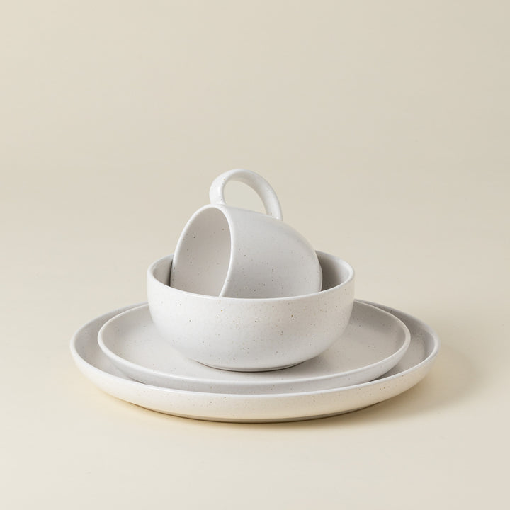 Casafina Pacifica Fine Stoneware Dinnerware (Salt White)