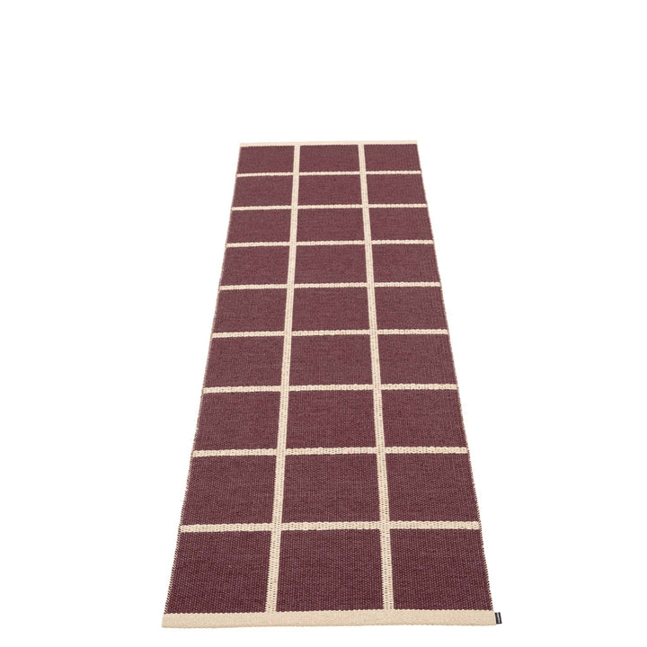 Criss Burgundy Indoor & Outdoor Woven Rug