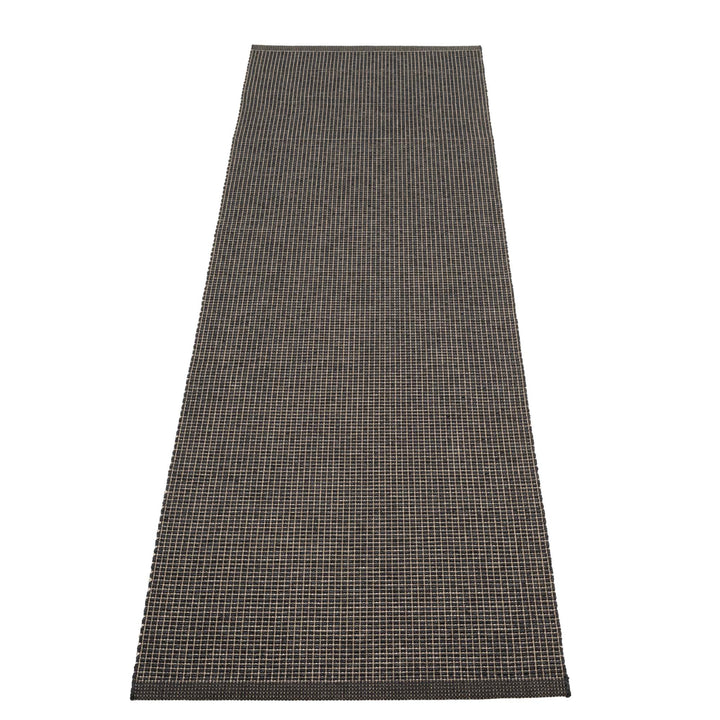 Pappelina EMM Black/Linen Met Indoor & Outdoor Woven Rug