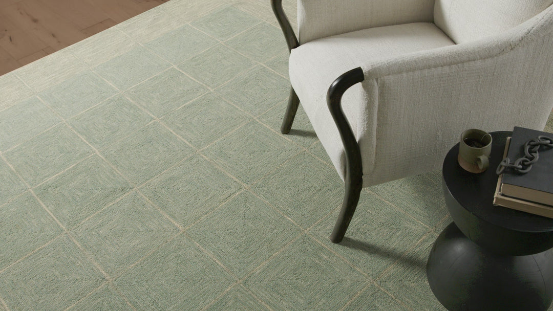 Chris Loves Julia x Loloi Francis Green / Natural Accent Rug (FRA-02)