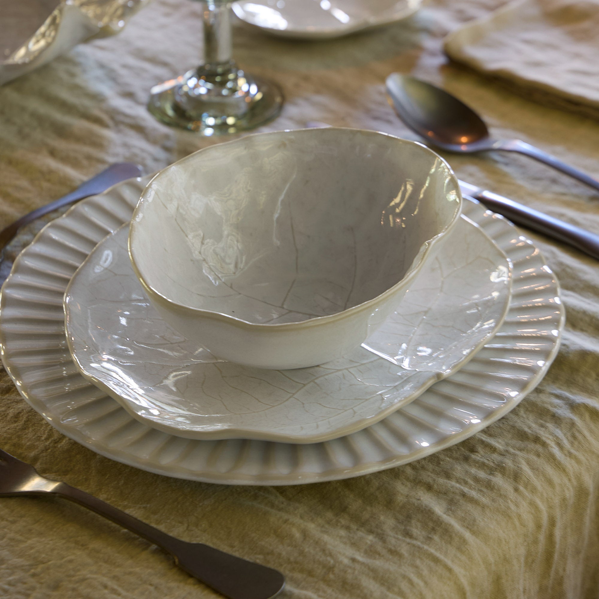 Costa Nova Silvina Fine Stoneware Dinnerware (White) – Hudson & Vine