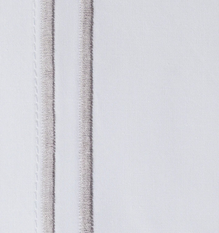 Sferra Grande Hotel King Pillowcases Set2 (WHITE/GREY)