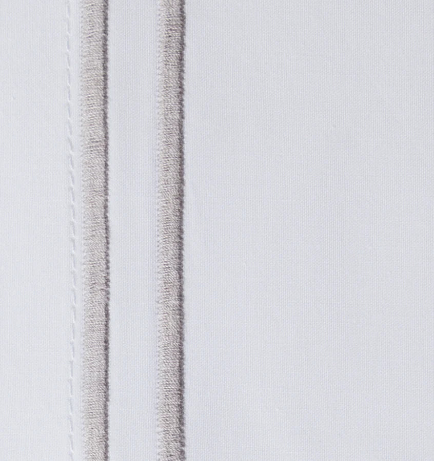 Sferra Grande Hotel King Duvet Cover (WHITE/GREY)