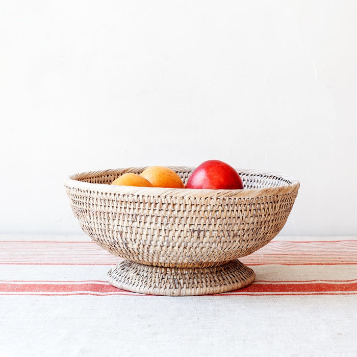 White Washed Rattan Large Round Fruit Pedestal Basket Bowl - Thumbnail 2