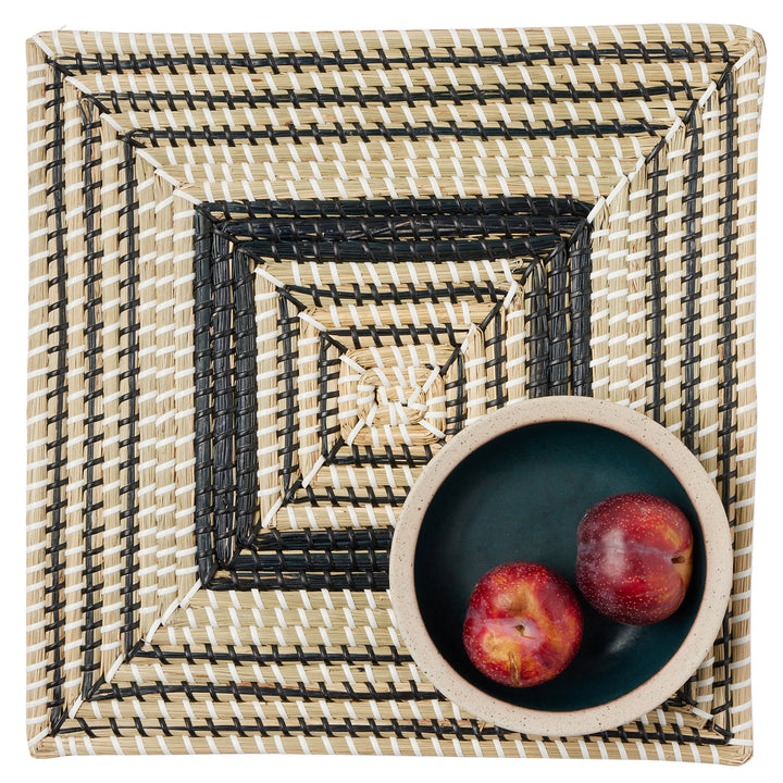 Odelia Black/Natural Seagrass Placemats Set Of 4 (Square)