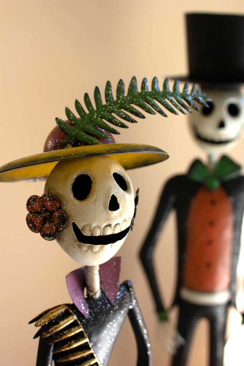 Set Of 2 Painted Metal Halloween Day Of The Dead Couple