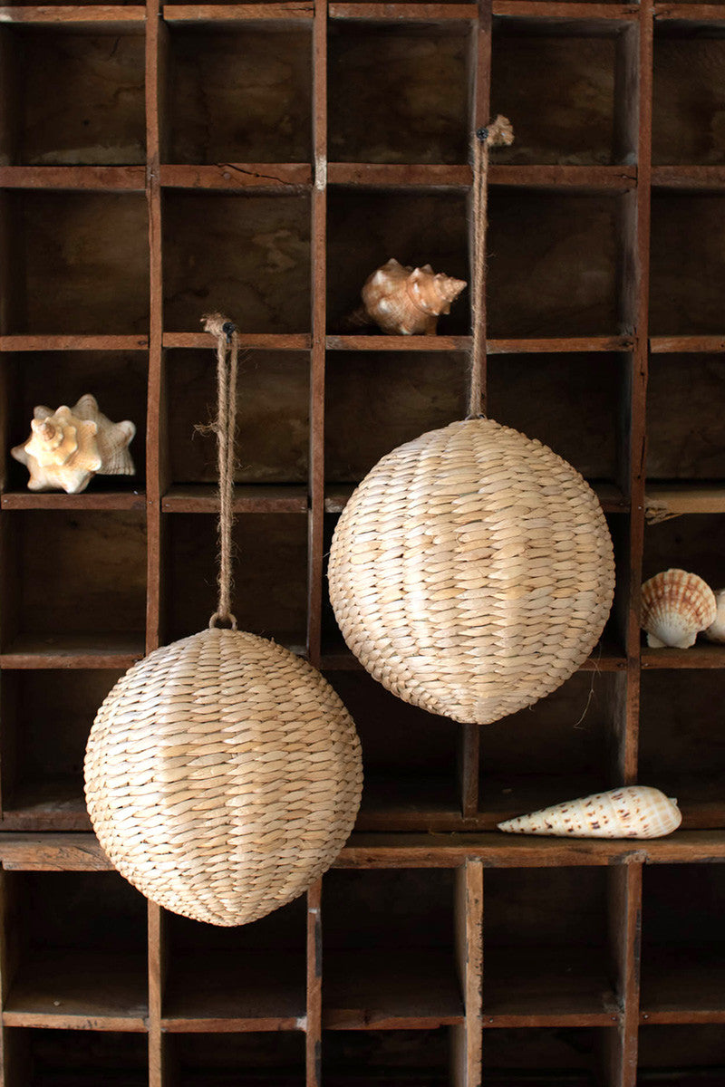 Woven Round Seagrass Christmas Ornament Set/6