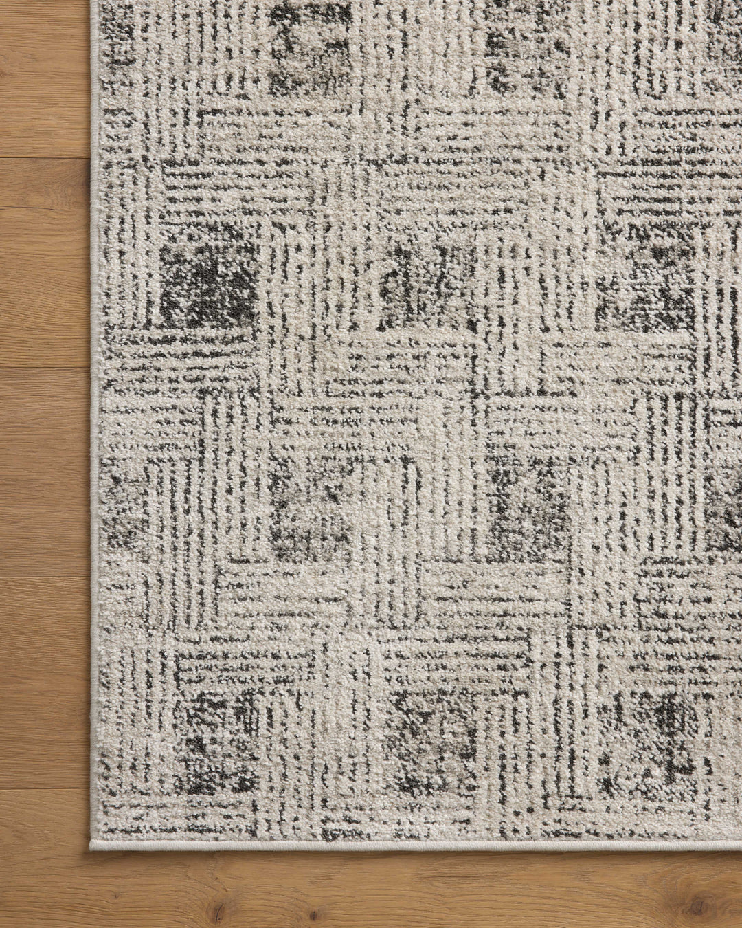 Loloi II Kamala Grey / Graphite Area Rug (KAM-01)