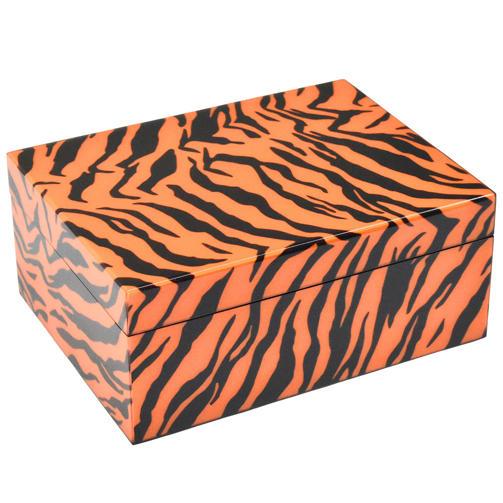 Lacquer Medium Box (Tiger Fabric Inlay)