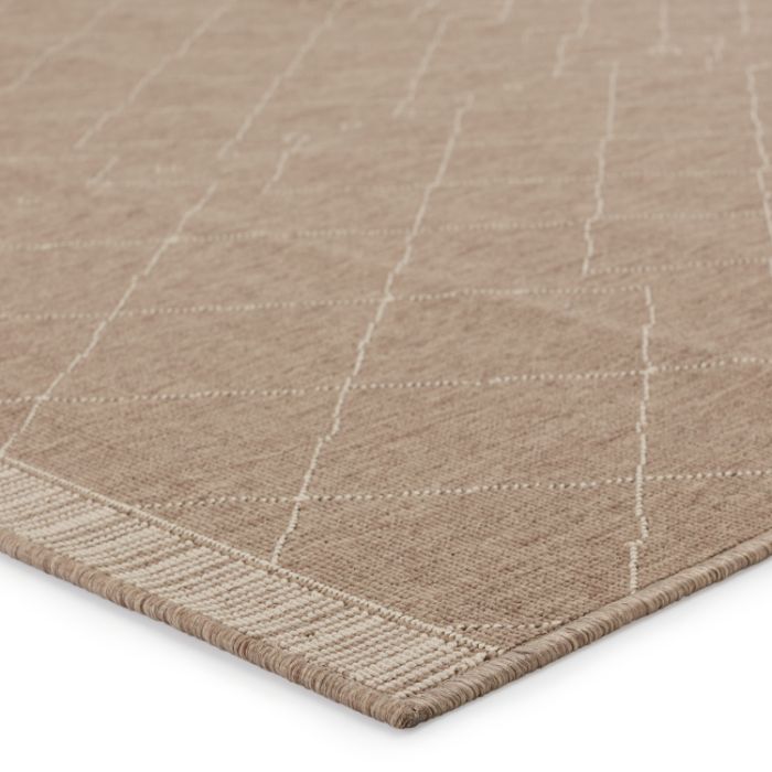 Vibe by Jaipur Living Almasi Indoor/ Outdoor Trellis Dark Taupe/ Beige Area Rug (MAHABA - MAH05)